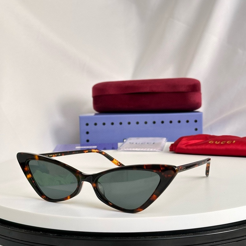 Gucci Sunglasses 283